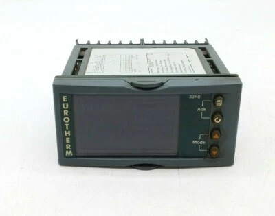 Invensys Eurotherm 32H8/VC/VH/RRRX/R/XXX/G/ENG/ENG Controller - Image 1 of 4