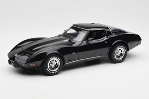 21071 Chevrolet Corvette C3 Coupe Black UT Models 1/18 - Picture 1 of 8