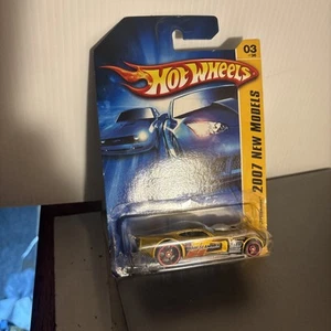 Hot Wheels 2007 New Models 3/36 Gold Nitro Doorslammer Toy Car 003/180 - Picture 1 of 7