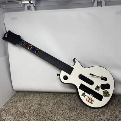 Wii Guitar Hero Gibson Les Paul Chitarra Wireless con Cover FUNZIONANTE - Immagine 1 di 4