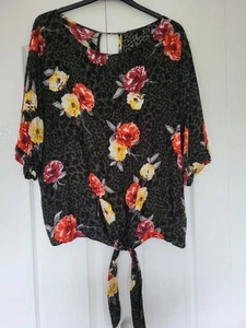Redherring Women's Floral Boat Neck Tie Fromt Top. Size 20 - Picture 1 of 4