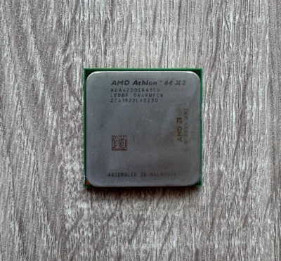 Processore AMD Athlon 64 X2 Dual-Core ADA4200IAA5CU 4200+ 2.2GHz  Socket AM2 - Immagine 1 di 2