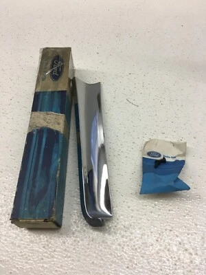 Nuevo de Lote Antiguo 1969 1970 Mercury Brougham Guardabarros Delantero Extensión Moldura LH C9MY-16235-A Foto 1 de 4