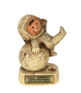 Tulsa Community Chest Red Cross 1968 Campaign Award Astronaut on Moon! - Bild 1 von 5