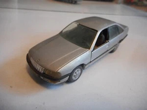 Gama Opel Senator in Grey on 1:43 - Foto 1 di 2