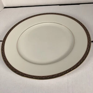 Mikasa Aramis L5513 Grand Ivory Chop Plate Round Platter 12" Maroon Gold - Picture 1 of 4