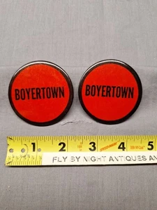 2 Stück Boyertown Pins Buttons Anstecker High School - Bild 1 von 5
