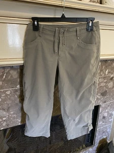 Kuhl Caprihose Damengröße 6 grün Wandern Camping 19" Schrittlänge gebraucht, in einwandfreiem Zustand - Bild 1 von 13