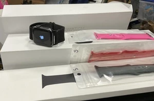 Scratched Apple Watch Series 5 40mm GPS Space Gray Black Aluminum Used Fair - Zdjęcie 1 z 8