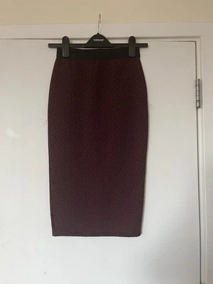 Maroon And Black Sparkle & Fade XS Knee Length Midi Pencil Skirt - Image 1 of 4