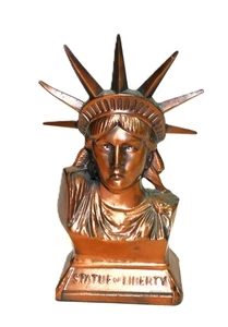 Banco de monedas Berry Estatua de la Libertad Acabado en cobre 8" de alto recuerdo vintage EE. UU. - Imagen 1 de 9
