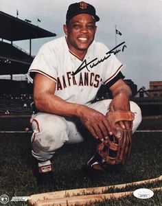 Willie Mays Signed Autographed 8x10 Baseball Photo JSA COA - Picture 1 of 2