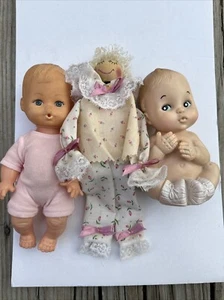 Lot of 3 VTG Dolls - 1979 Baby Joy Rubber Squeak, Drink and Wet Doll & Misc Doll - Picture 1 of 14