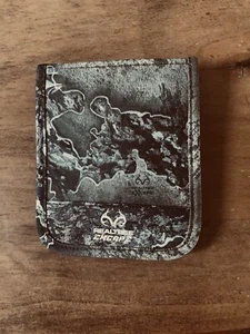 RealTree Excape I.D. Camo Drop Badge Holder/Lanyard 2020 Shot Show Swag - Picture 1 of 1