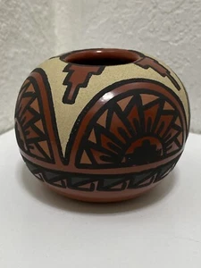 VINTAGE INDIANER SANTA CLARA PUEBLO KERAMIK SCHALE SIGNIERT ANNETTE (MAHNWACHE) - Bild 1 von 10