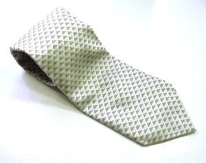 CALVIN KLEIN Neck Tie SILVER Gray Grey White Checks Triangles 100% Silk Necktie  - Picture 1 of 1