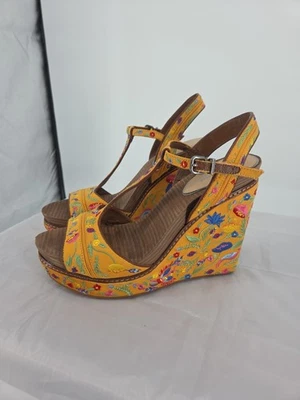 Gianni Bini Embroidered Wedges 11 Womens Yellow Floral Wedges  - Image 1 of 4