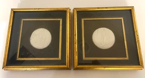 Antiguo juego de 2 marcos dorados italianos del siglo XIX Intaglios a juego - Imagen 1 de 6