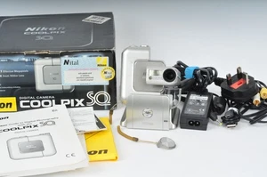 Nikon Coolpix SQ Kompakt Digitalkamera Full Set, Kamera defekt - Bild 1 von 21