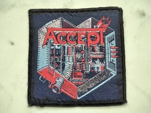 ACCEPT PATCH Original 80er Vintage METAL HEART Aufnäher 9x8,5cm U.D.O. Metal - Bild 1 von 3