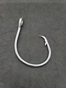 18/0 Shark Circle hook Mustad 39960 Large Fishing Hook Big Game Tackle Tinned - Picture 1 of 6