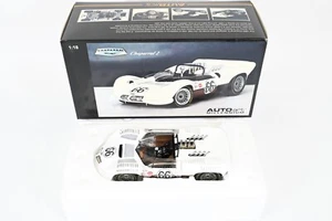 AUTOart Millennium 1/18 Chaparral 2 White Can-Am Race Car Diecast Model 86496 - Picture 1 of 19
