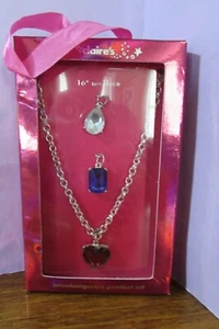 NEW/gift box CLAIRE's 16" necklace with 3 interchangeable fob charms - Picture 1 of 6