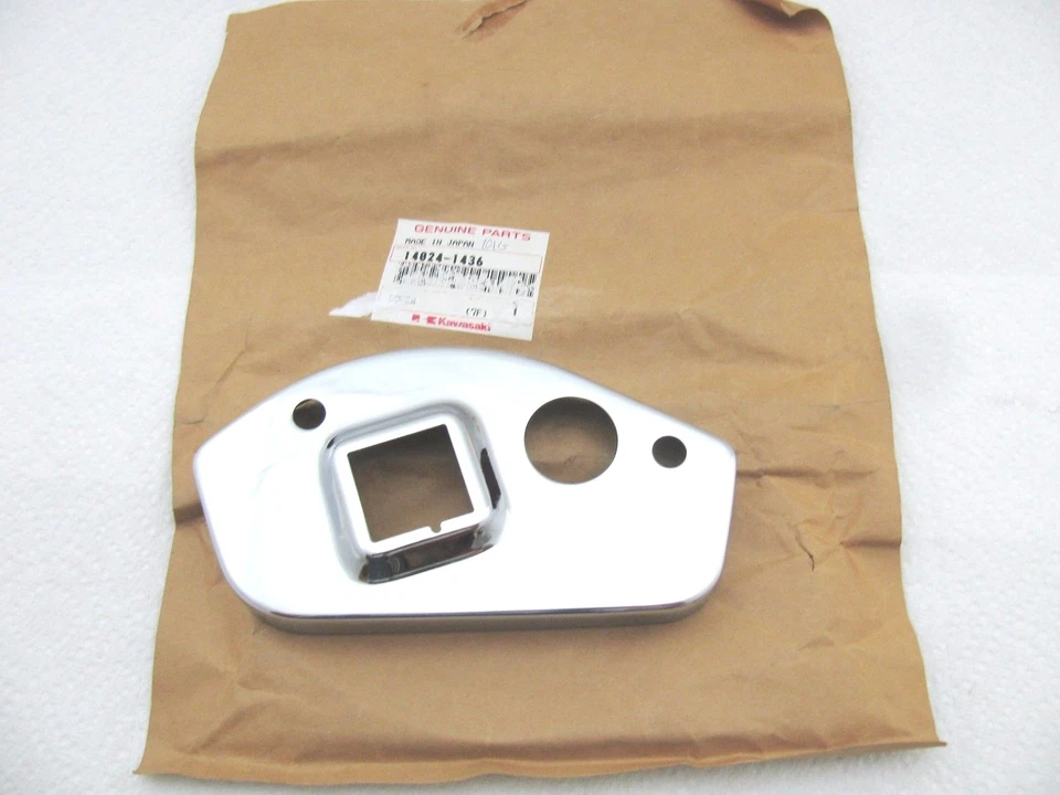  Capa de degrau NOS Kawasaki VN1500 Vulcan 88 SE OEM pé dianteiro direito 14024-1436 - Imagem 1 de 1