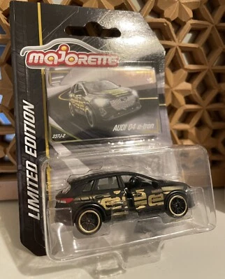 Modellino Majorette Audi Q4 e Tron Oro Nera Satinato Edizione edition 237J-2 - Immagine 1 di 3