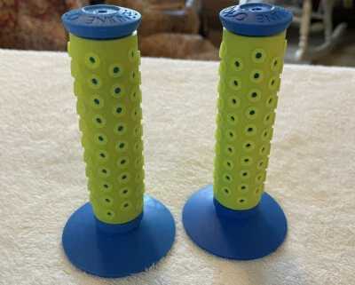 Oakley B1B Grips Neon/Blue - MINT NOS - Image 1 of 2