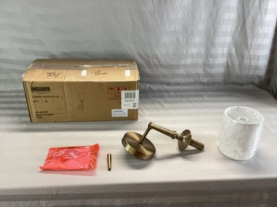 Arandela de banheiro Capital Lighting 642611AD-701 Abbie 17" de altura - Latão envelhecido - LEIA - Imagem 1 de 4