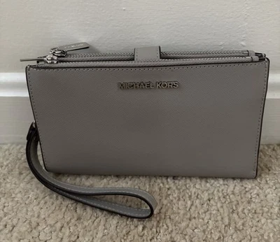 Cartera Muñequera Michael Kors Jet Set Gris Viaje Doble Cremallera Foto 1 de 4