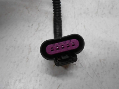 Chevrolet Equinox 2011 2,4 L sensor de flujo de aire másico cola de cerdo coleta Foto 1 de 4