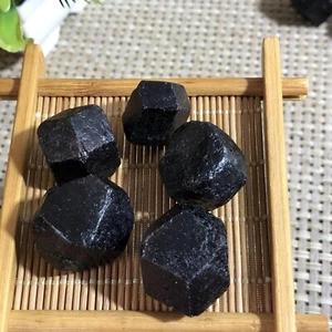 5pcs 75g Natural Beauty Rare Red Garnet Crystal Mineral Specimens China c103 - Picture 1 of 8
