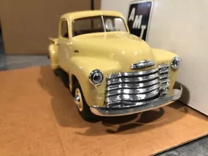 PROMO MODEL 1950 CHEVROLET PICKUP 1/25 SCALE PLASTIC CREAM - Picture 1 of 3
