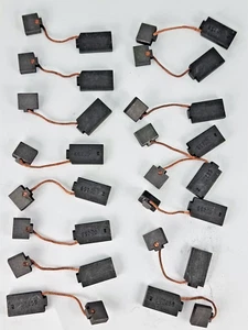 Restposten x 16 EG 259 Kohlebürste Motorbürste 2 Stück NEU alter Lagerbestand 15,82 mm x 6,15 mm - Bild 1 von 14