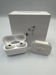 Apple AirPods Pro (2nd Generation) USB-C ANC MTJV3AM/A - Photo 1 sur 5