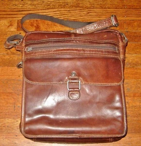 Borsa a tracolla Jack Georges Voyager in pelle marrone tracolla regolabile con tasche - Foto 1 di 17