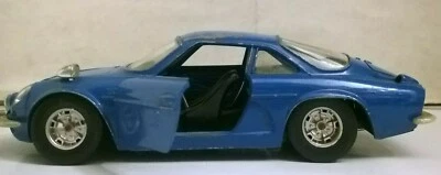 Burago Renault Alpine scala 1:24 - del 1980  - Immagine 1 di 4
