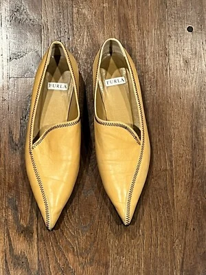 Furla Pointed-toe Yellow Flat Women’s Shoes Size 8.5 - Image 1 of 4