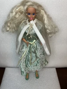 Vintage Mattel Barbie Dancing Arms Jointed Leg Flat Big Feet Crimp Hair Redress - Picture 1 of 16