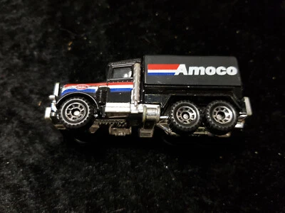 K-14 Matchbox Superfast: Peterbilt Tankwagen schwarz "Amoco" - Bild 1 von 4