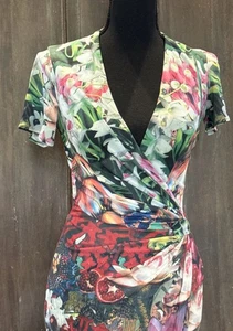 Issa London Floral Print Side Gathered Wrap Dress Cap Sleeve Size 2 NWOT - Picture 1 of 7