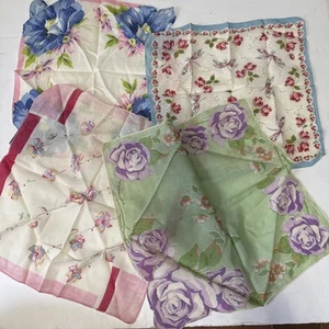 Vintage Konvolut 4 Frühlingsstrauß Taschentücher Taschentücher romantisch - Bild 1 von 5