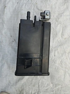MITSUBISHI ECLIPSE CROSS FUEL VAPOR EVAPORATOR CHARCOAL CANISTER OEM 2018 - 2024 - Foto 1 di 4
