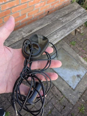 Belkin Car Audio Connect FM Bluetooth Transmitter, Auto Freisprechen oder Musik - Bild 1 von 4