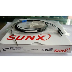 1PCS NEW IN BOX For Panasonic SUNX FD-NFM2S4 free shipping - Picture 1 of 1