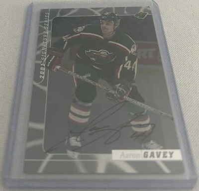 2000-01 Be-A-Player Signature Series Hockey Aaron Gavey Minnesota Wild Autograph - Image 1 of 3