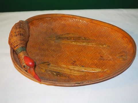 Vintage Woven Pheasant Corn Husk Basket Large Flat 13" Cover