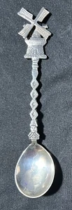 Cuchara de recuerdo de plata vintage Holland Windmill 835 AM3 4,5" 11,43 g coleccionable - Imagen 1 de 9